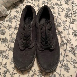 Womens Black Vans Low-Top size 7.5
